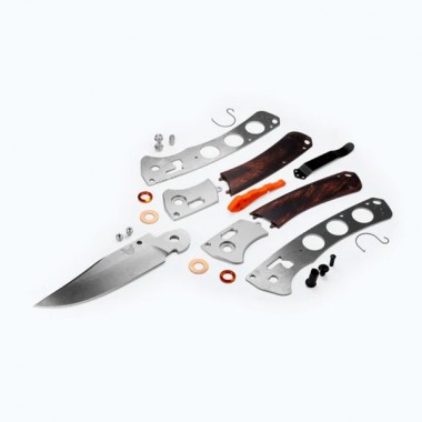 Нож складной BENCHMADE Crooked River, Wood, S30V клинок P 10,2 см