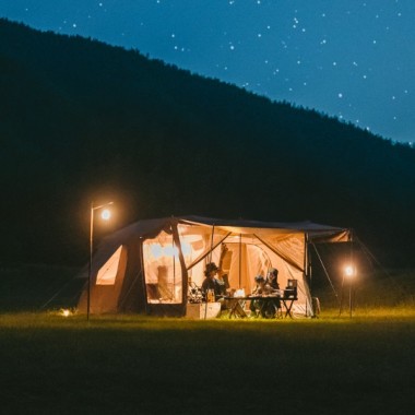 Палатка NATUREHIKE Village 13 Automatic, 4-6 местн., коричневая