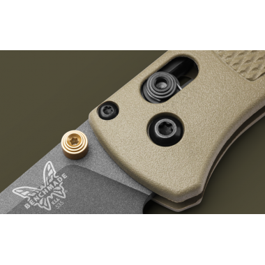 Нож складной BENCHMADE Bugout, Grivory Ranger Green, S30V клинок черн. P 8,2 см