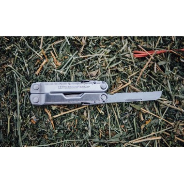 Мультитул LEATHERMAN Rebar Stainless, 17 инстр, 10,16см, чехол нейлон