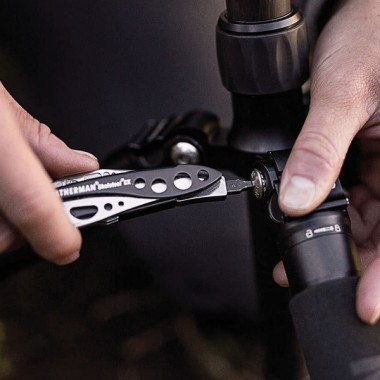 Мультитул LEATHERMAN Skeletool СХ Black, 8 инстр, 10см