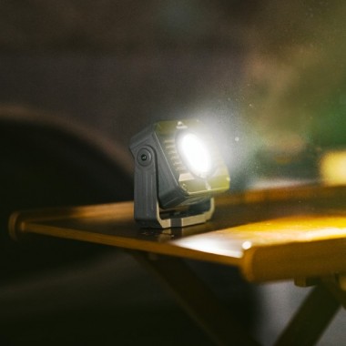 Фонарь-прожектор NATUREHIKE, 1200lm, 5200mAh, зеленый