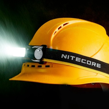 Фонарь NITECORE NU53 (1800люмен, 175метров, 150часов, аккум 6000мАч)