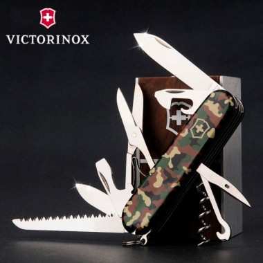 Нож перочинный Victorinox Huntsman (1.3713.94) 91 мм 15 функций камуфляж