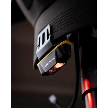 Фонарь NITECORE NU11 (150 люмен, 50 метров, 60 часов)