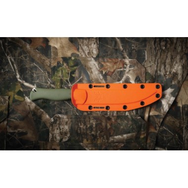 Нож BENCHMADE Meatcrafter, Santoprene Dark Olive, CPM154 клинок P 15,4 см