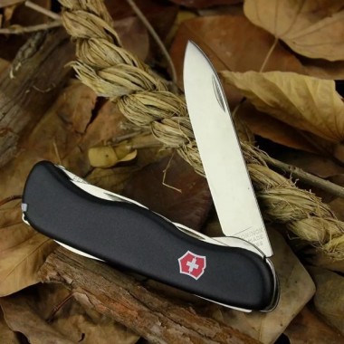 Нож перочинный Victorinox Forester (0.8363.3) 111 мм 12 функций черный