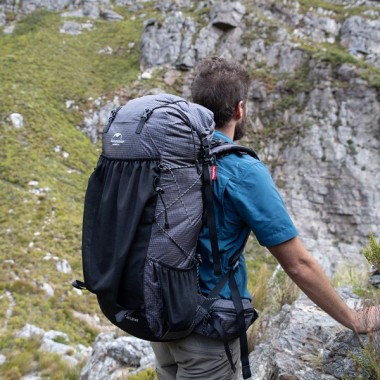 Рюкзак туристический NATUREHIKE Rock, 60L+5L, 26х18х67см, черный